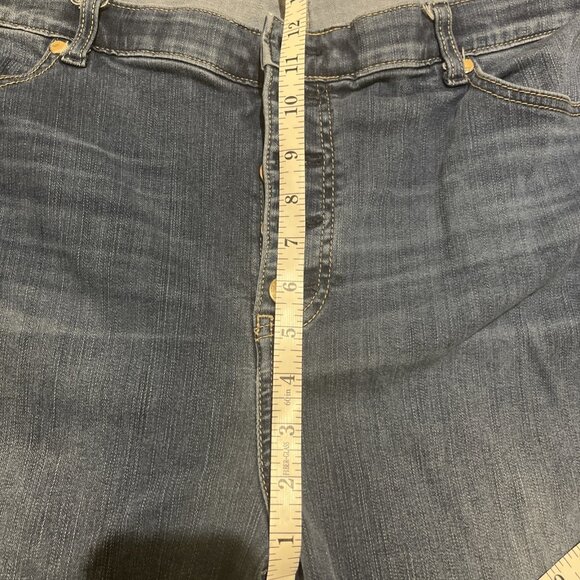 Torrid Jeans Women’s 26R Premium Stretch High Rise Bombshell Skinny Ankle Denim - Picture 8 of 11